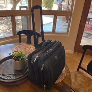 Swiss Army computer / business roller bag